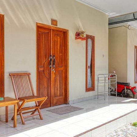 Nibugi Guest House Toyapakeh Экстерьер фото