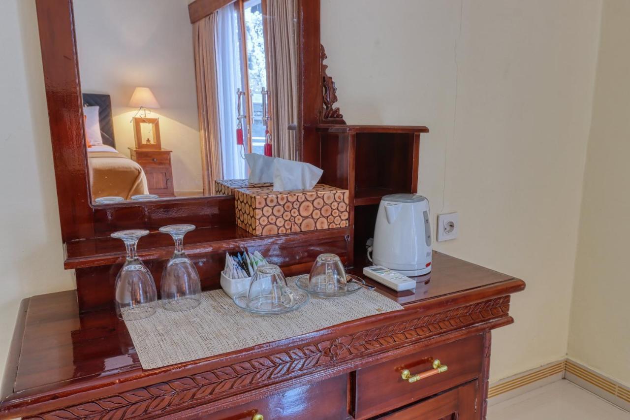 Nibugi Guest House Toyapakeh Экстерьер фото